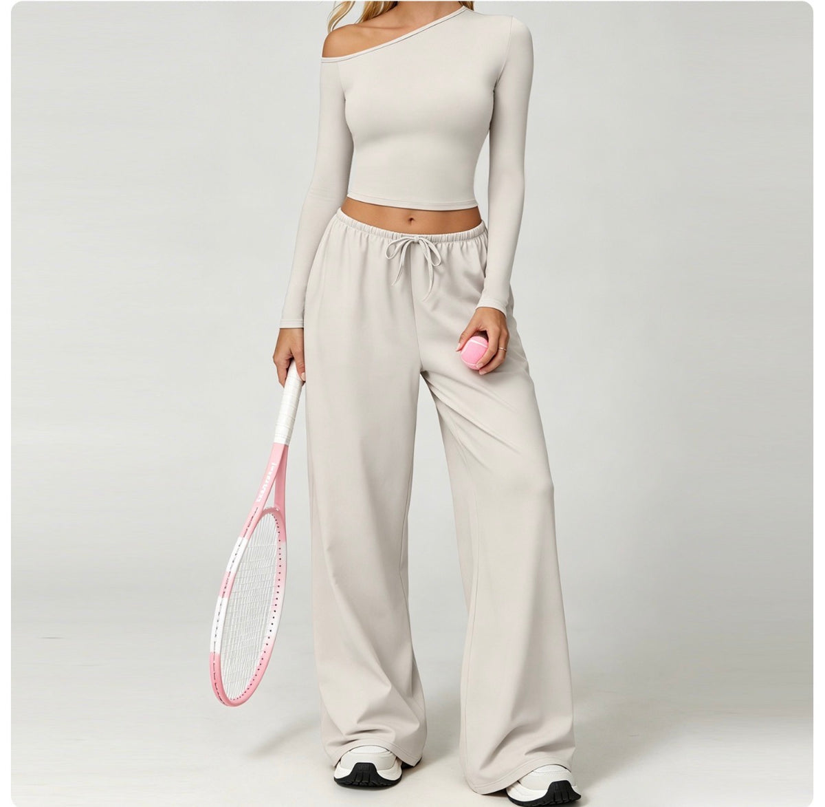 Carolines Travel Set off shoulder